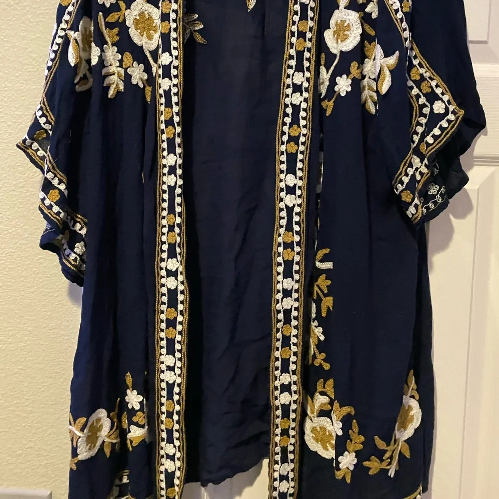 Cardigan - Picture 5 of 5